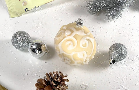 Vegan White Chocolate Ornaments