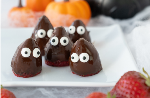 Chocolate Strawberry Ghosts